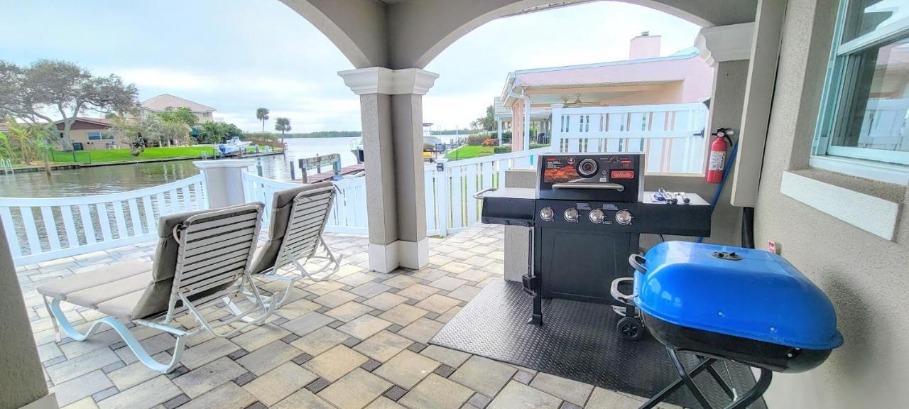 Dolphin Cove In Cocoa Beach Fl ภายนอก รูปภาพ